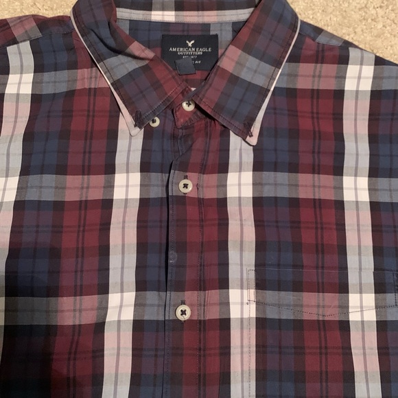 American Eagle Button Down Shirt - Picture 3 of 6